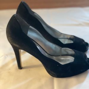 Black Suede Guess Pump